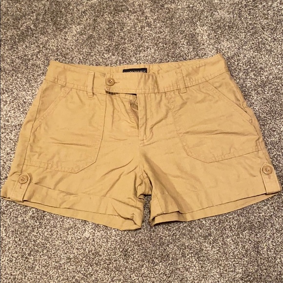 Banana Republic Pants - Banana Republic Khaki Shorts